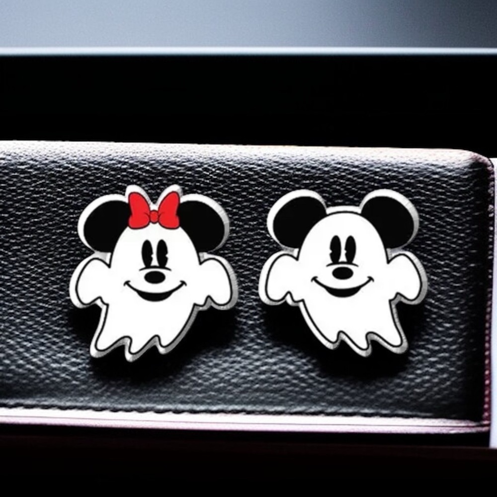 π Hauntingly Cute Halloween Stud Earrings β Spooktacular Styles Await! π» NWT - Picture 2 of 16